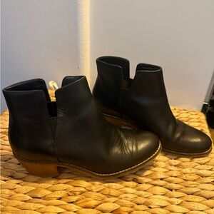 Ankle booties size 5.5